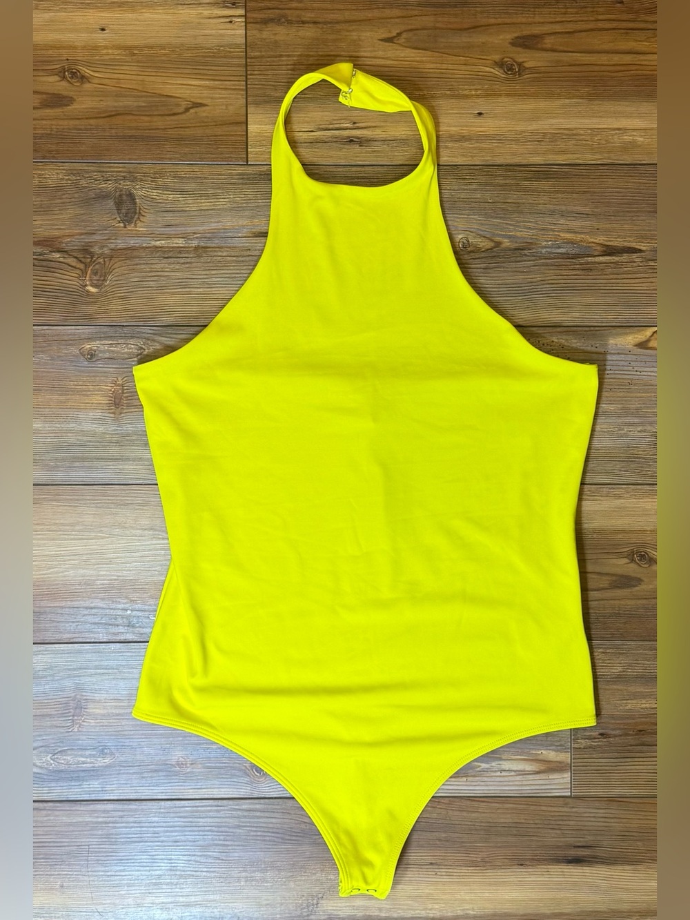 NWT Express Body Contour Halter Bodysuit Neon Yellow Sleeveless Womens L